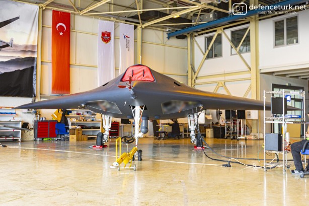 Foto - TUSAŞ Genel Müdürü Temel Kotil'in ANKA-3 şaşkınlığı! Bu gelişmeye kendisi bile inanamadı