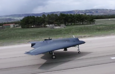 Foto - TUSAŞ Genel Müdürü Temel Kotil'in ANKA-3 şaşkınlığı! Bu gelişmeye kendisi bile inanamadı