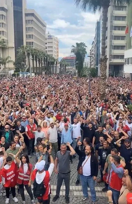 Foto - Tuvalet terliğine oy veririz diyorlardı! Grev Büyüyor Cemil Tugay'ın son açıklaması krizi büyüttü: Kent geneline yayılacak 