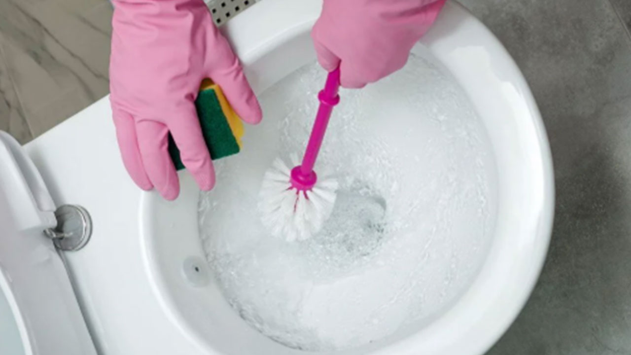 Foto - Tuvaletten 75 kat daha kirli ev eşyası belli oldu: Maaleseef her gün silmeniz gerekiyormuş