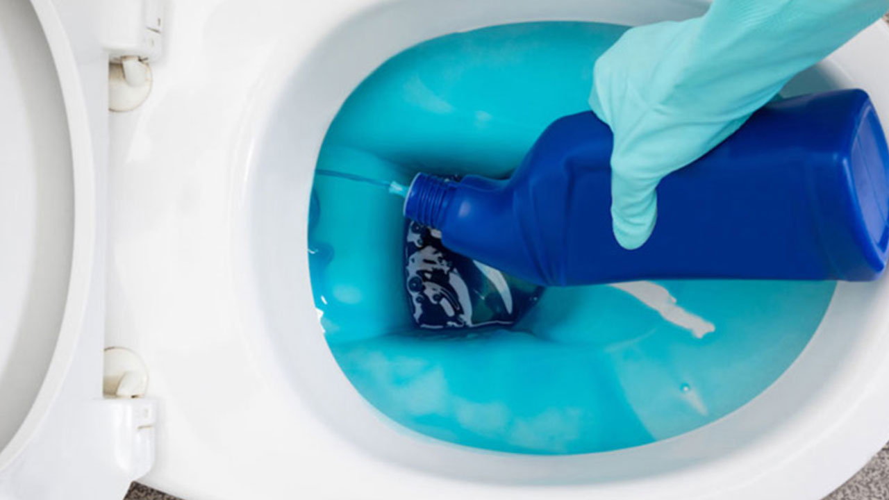 Tuvaletten 75 kat daha kirli ev eşyası belli oldu: Maaleseef her gün silmeniz gerekiyormuş