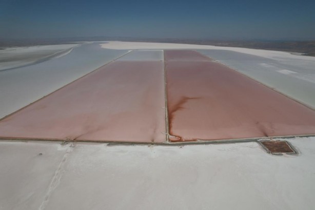 Foto - Tuz Gölü pembelere büründü