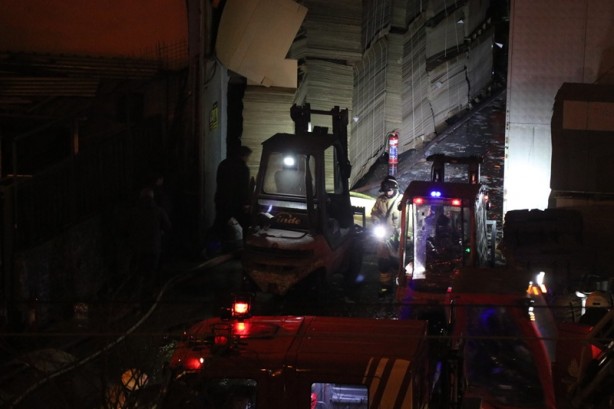 Foto - Tuzla'da devasa yangın!
