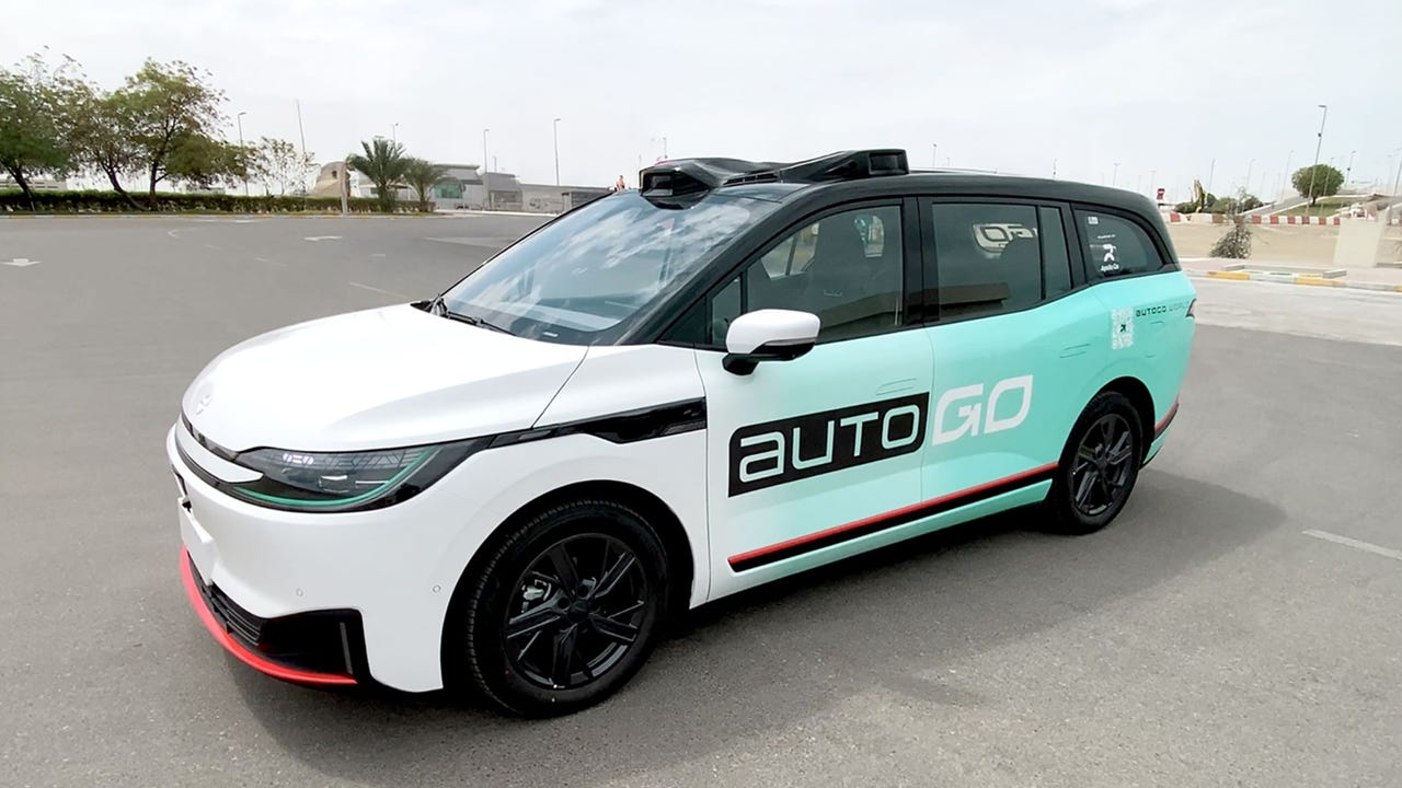 Uber ve Baidu’nun sürücüsüz taksileri Dubai yollarına çıktı