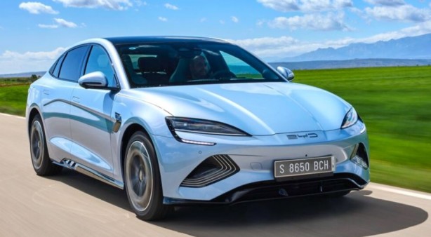 Uber ve Çin devi arasında anlaşma! 100 bin elektrikli otomobil alacaklar