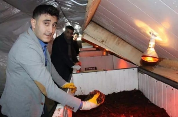 Foto - Üç arkadaş internette gördüğü bu işe girdi... Şimdi paraya para demiyorlar