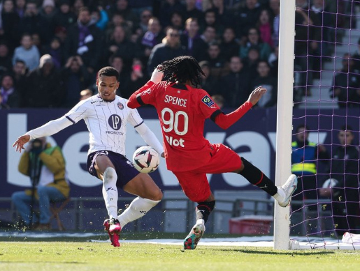 Foto - Üç büyükler için yazılan süper Brezilyalı! Bakalım hangi formayı giyecek?