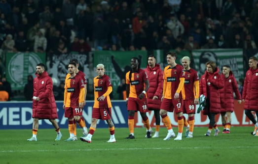 Foto - Üç büyükler için yazılan süper Brezilyalı! Bakalım hangi formayı giyecek?