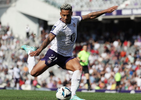 Foto - Üç büyükler için yazılan süper Brezilyalı! Bakalım hangi formayı giyecek?