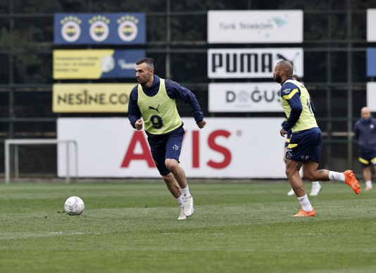 Foto - Üç büyükler için yazılan süper Brezilyalı! Bakalım hangi formayı giyecek?