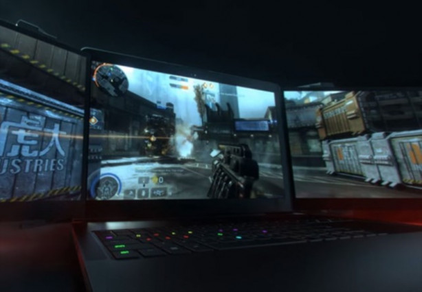 Foto - Dizüstü bilgisayarlarda devrim! Tam üç ekranı var