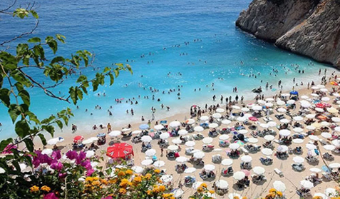 Üç ilimizde tarih fışkırıyor! O sektörde nefesler tutuldu: Emeklilerin tercih ettiği o yere akın akın göç ediyorlar!