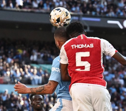 Foto - Üç isim söz konusu: Erden Timur'dan ters köşe! 19'luk yıldız için dünya devleriyle yarışıyor...