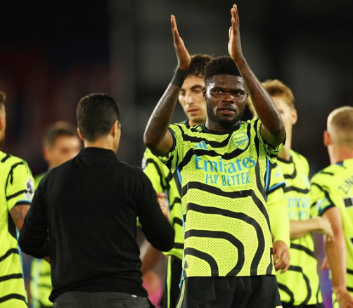 Foto - Üç isim söz konusu: Erden Timur'dan ters köşe! 19'luk yıldız için dünya devleriyle yarışıyor...