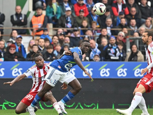 Foto - Üç isim söz konusu: Erden Timur'dan ters köşe! 19'luk yıldız için dünya devleriyle yarışıyor...