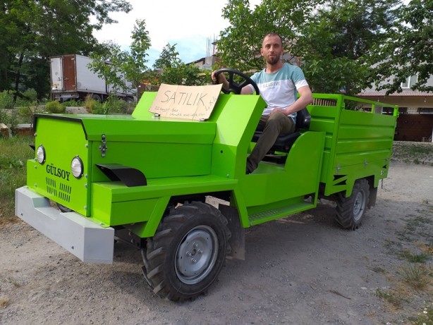 Üç kardeş "pat pat"ı modifiye etti