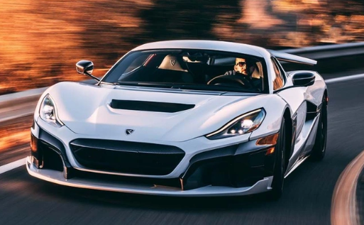 Foto - Uçakla yarışıyorlar! İşte dünyanın en hızlı otomobilleri...