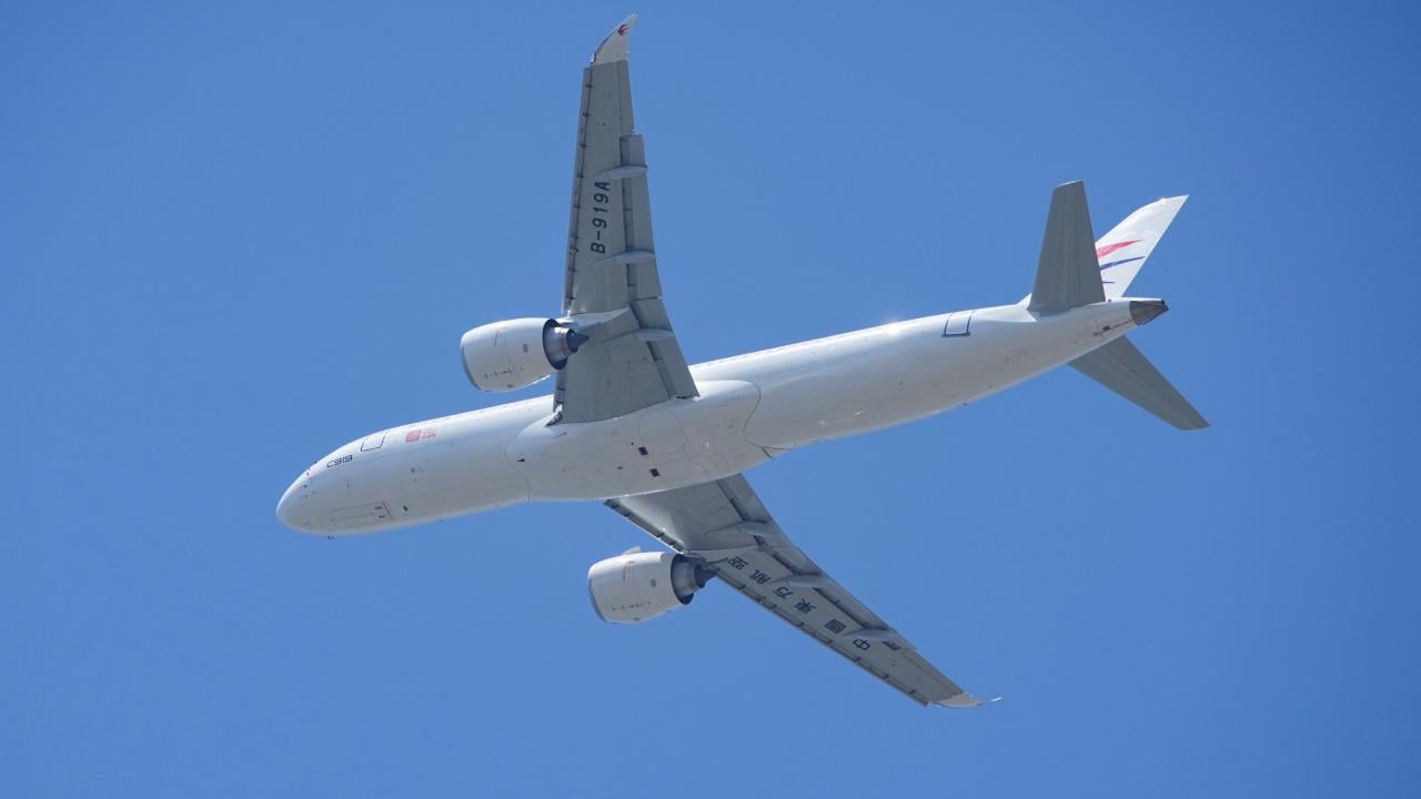 Uçaklarda şaşırtan yenilik: Artık böyle oturacaksınız!