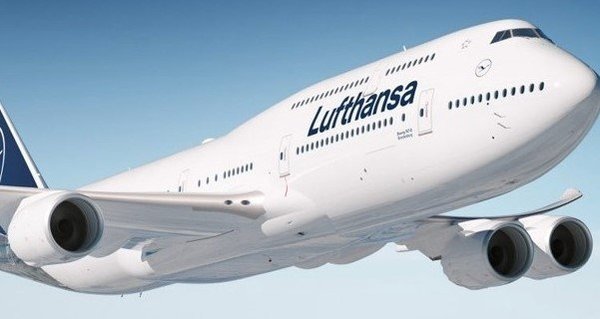 Foto - Uçakta ceset paniği