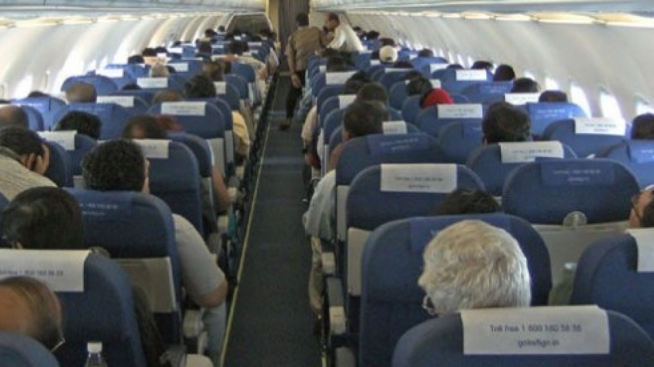 Foto - Uçakta pencere kenarı ortalığı karıştırdı! Dava açıldı!