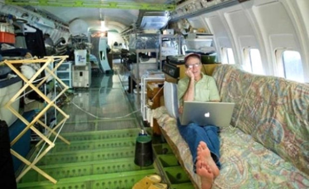 Foto - Uçaktan ev yaptı, şimdi içinde yaşıyor