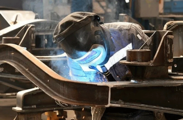 Foto - Ücretler zirvede! 100.000 TL maaşa işçi bulunamıyor: Yapılan iş ise...