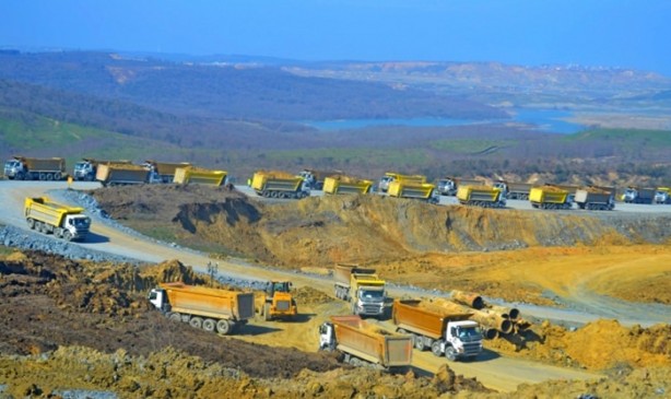 Foto - Üçüncü Havalimanı’nda ilk pist ortaya çıktı