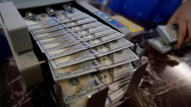 Foto - Ucuz dolara akın ettiler