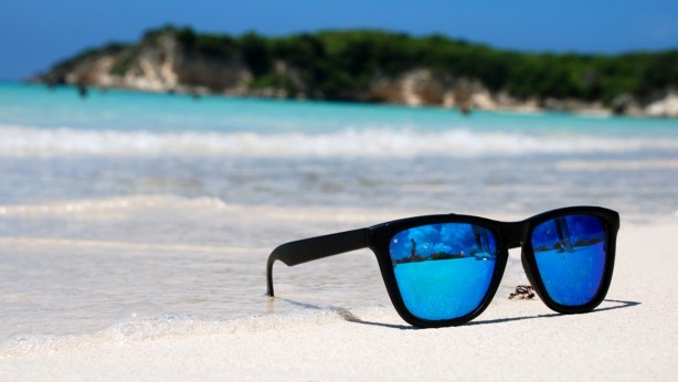 Foto - Ucuz güneş gözlüklerinin verdiği zararları öğrenince kullanmaya tövbe edeceksiniz!