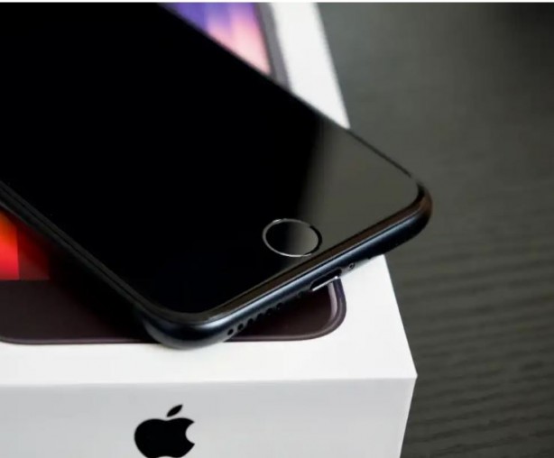 Foto - Ucuz iPhone bekleyenlere kötü haber