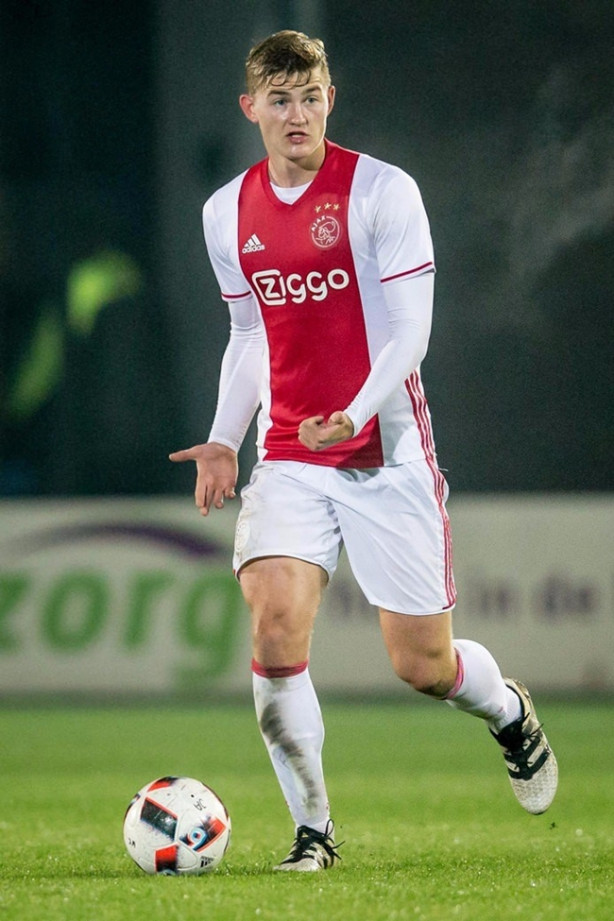 Foto - UEFA gelecek vaat eden isimleri açıkladı! İçlerinde bir Türk de var!