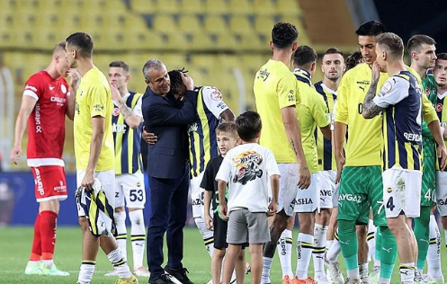 Foto - UEFA Konferans Ligi öncesi Fenerbahçe'de büyük deprem... Bir bu eksikti: İsmail Kartal ne yaptı böyle?