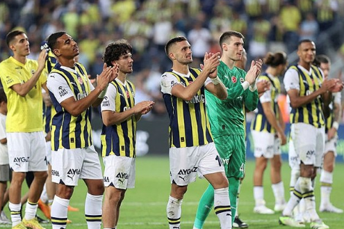 Foto - UEFA Konferans Ligi öncesi Fenerbahçe'de büyük deprem... Bir bu eksikti: İsmail Kartal ne yaptı böyle?