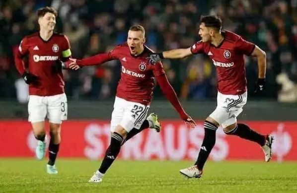 Foto - UEFA ülke puanında kötü hafta! Çekya ile aramız açılıyor