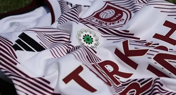 Foto - UEFA'dan bir skandal daha! Srebrenitsa çiçeğini kabul etmediler: Bozkurt işareti sonrası bir skandal daha!