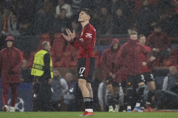 Foto - UEFA’dan dünyayı sallayan karar! Bakalım şimdi ne olacak? Manchester United ile ilgili şok eden iddia! 