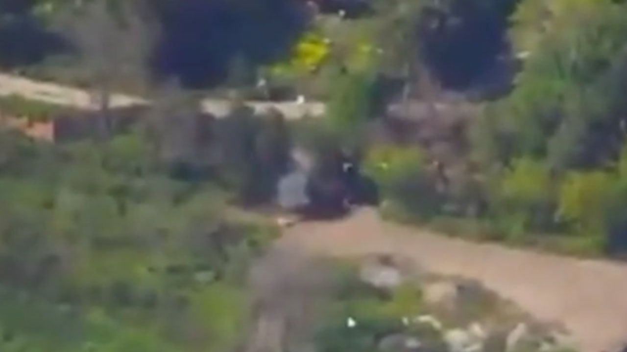 Foto - Ufacık İHA hava savunma sistemini yok etti