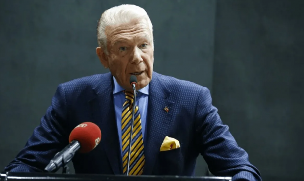 Foto - Uğur Dündar'ın büyük acısı!