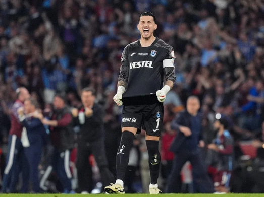 Foto - Uğurcan ağzındaki baklayı çıkardı! Ha gitti gidecek deniliyordu ve artık suyun rengi belli oldu…