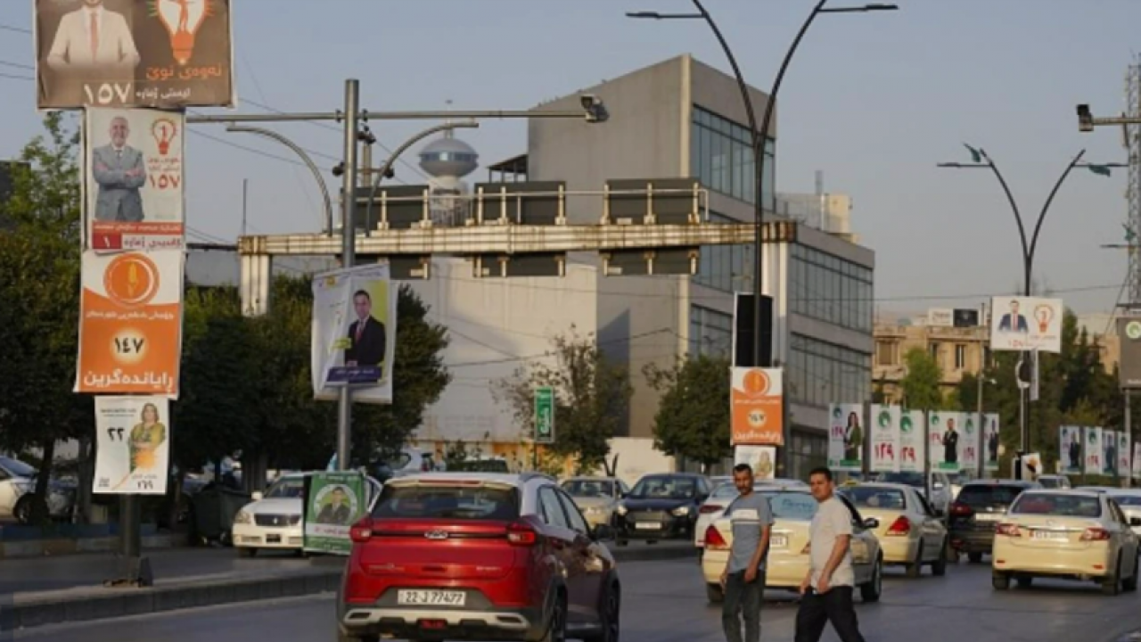 Foto - Ukrayna komşumuzda militan mı eğitiyor? Çarpıcı iddia Silahlı grupların orada ne işi var