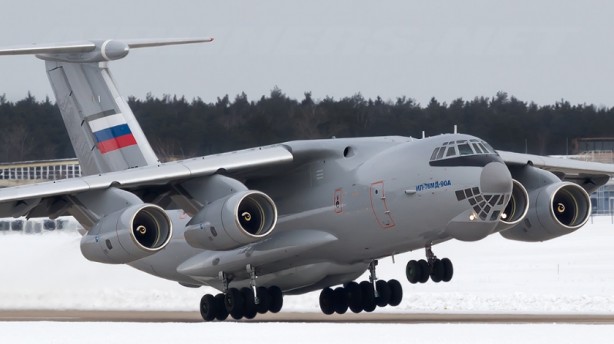 Foto - Ukrayna ordusu, çok sayıda Rus askeri taşıyan dev uçağı imha etti!