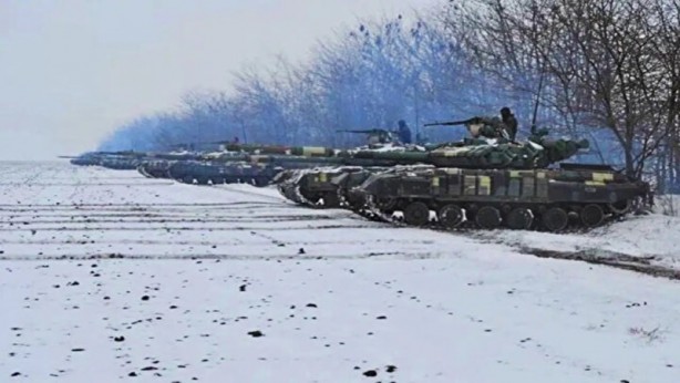 Foto - Ukrayna-Rusya gerilimi sürüyor! Eli silah tutan herkes askere çağrılıyor