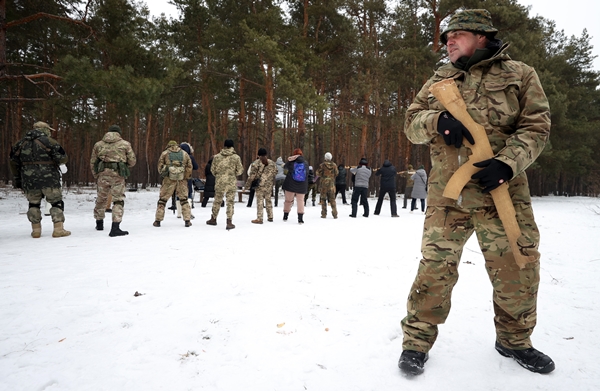 Foto - Ukrayna savaş hazırlıklarına başladı
