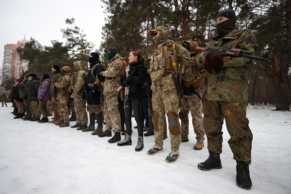 Foto - Ukrayna savaş hazırlıklarına başladı