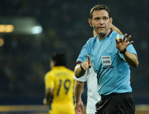 Foto - Ukrayna’da hakem sistemi iflas etti! Ve futbol efsanesi Shevchenko düğmeye bastı!