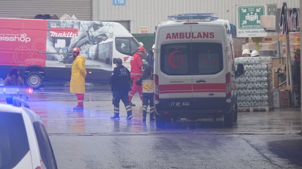 Foto - Ukrayna'da roketin isabet ettiği Türk gemisi Yalova'ya ulaştı! İşte ilk görüntüler...