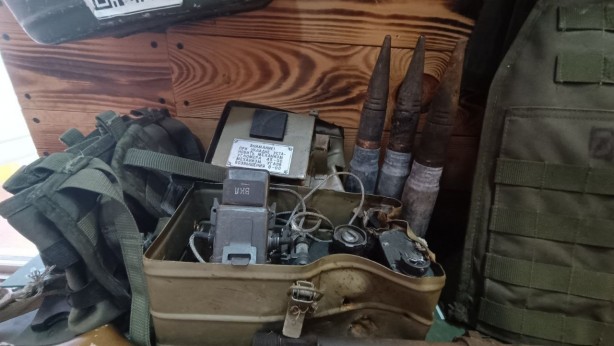 Foto - Ukrayna'da Rus silahları satışa çıkarıldı