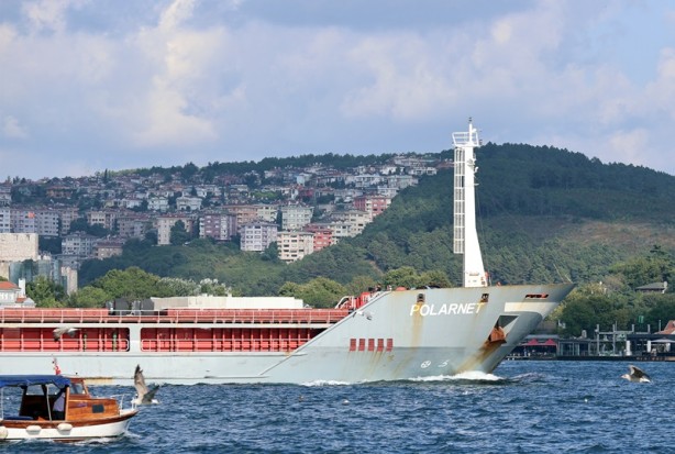 Ukrayna'dan gelen gemi İstanbul'dan hareket etti
