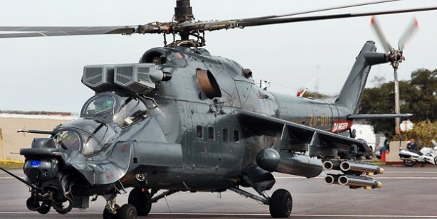 Foto - Ukraynalı askerlerden dev, gizemli operasyon sonrası Ruslara ait bir Mi-24 helikopteri ve dört İHA düştü!