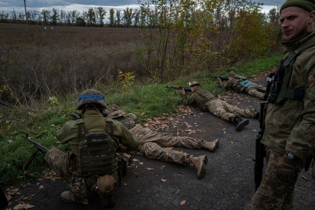 Foto - Ukraynalı askerlere keskin nişancılık eğitimi